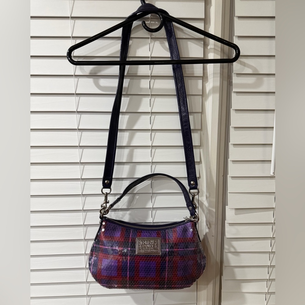 Coach Poppy Tartan Groovy Shoulder Bag! So Cute & Dainty! Definitely Must Buy ๐ - Picture 5 of 11